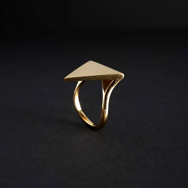 Triangle Plate Ring(トライアングルプレート リング)